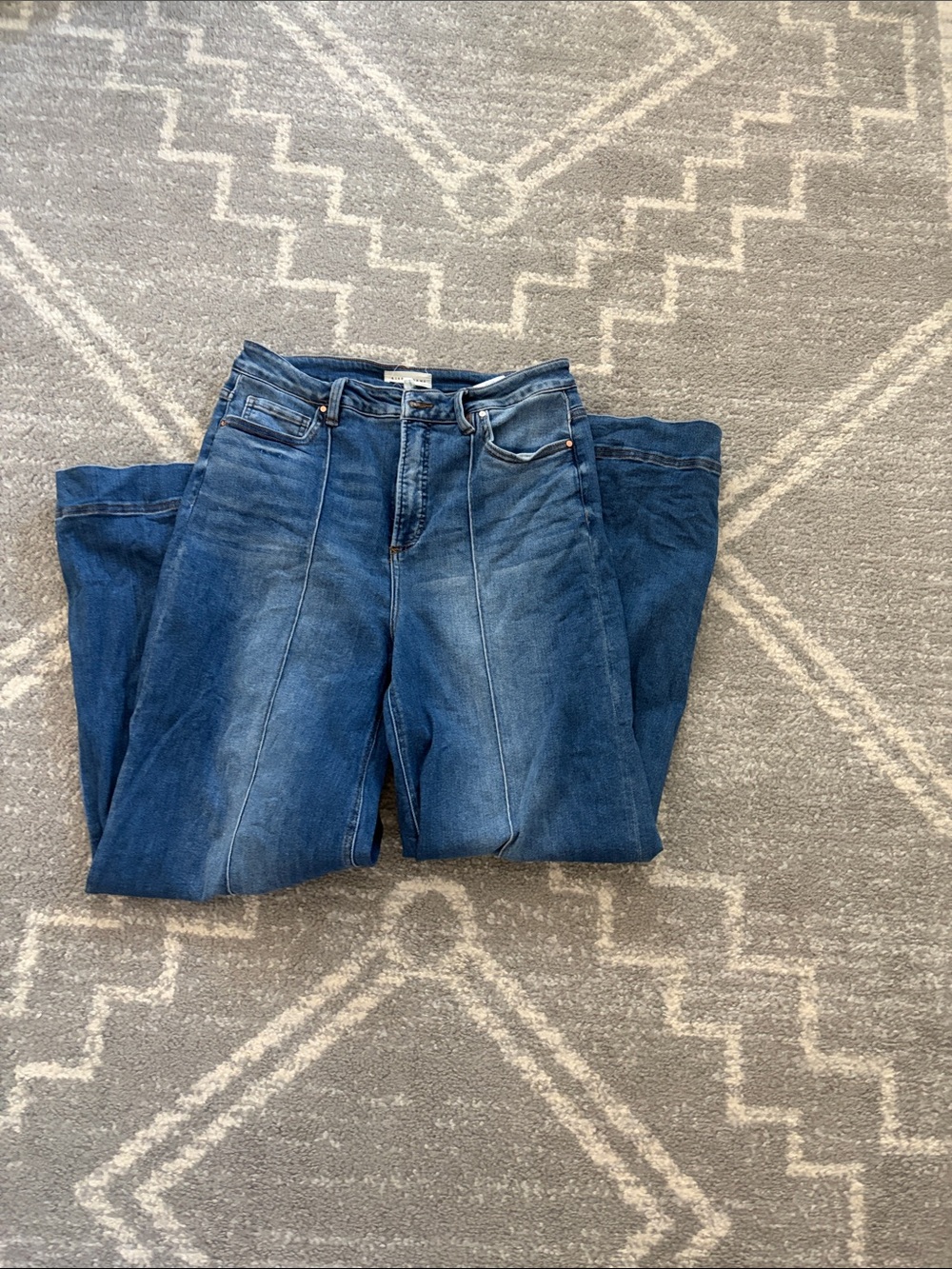 High-Rise Blue Women's Jeans - Classic Straight Fit